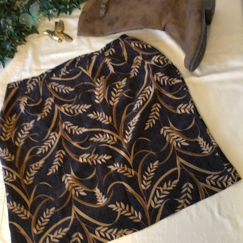 Maggie Menauchton Golden Leaves Skirt - Picture 1 of 8